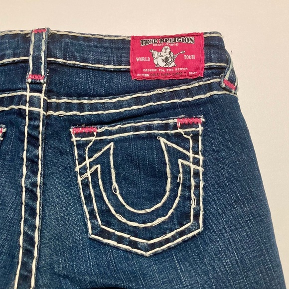 Girl’s True Religion shorts - Picture 3 of 9